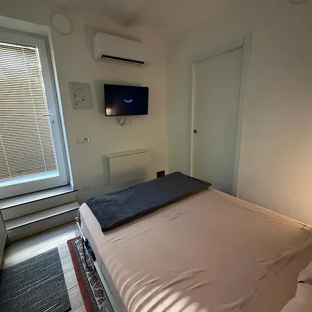 Apartment Grazioso Monolocale *