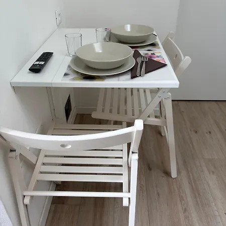 Grazioso Monolocale Apartment Milan